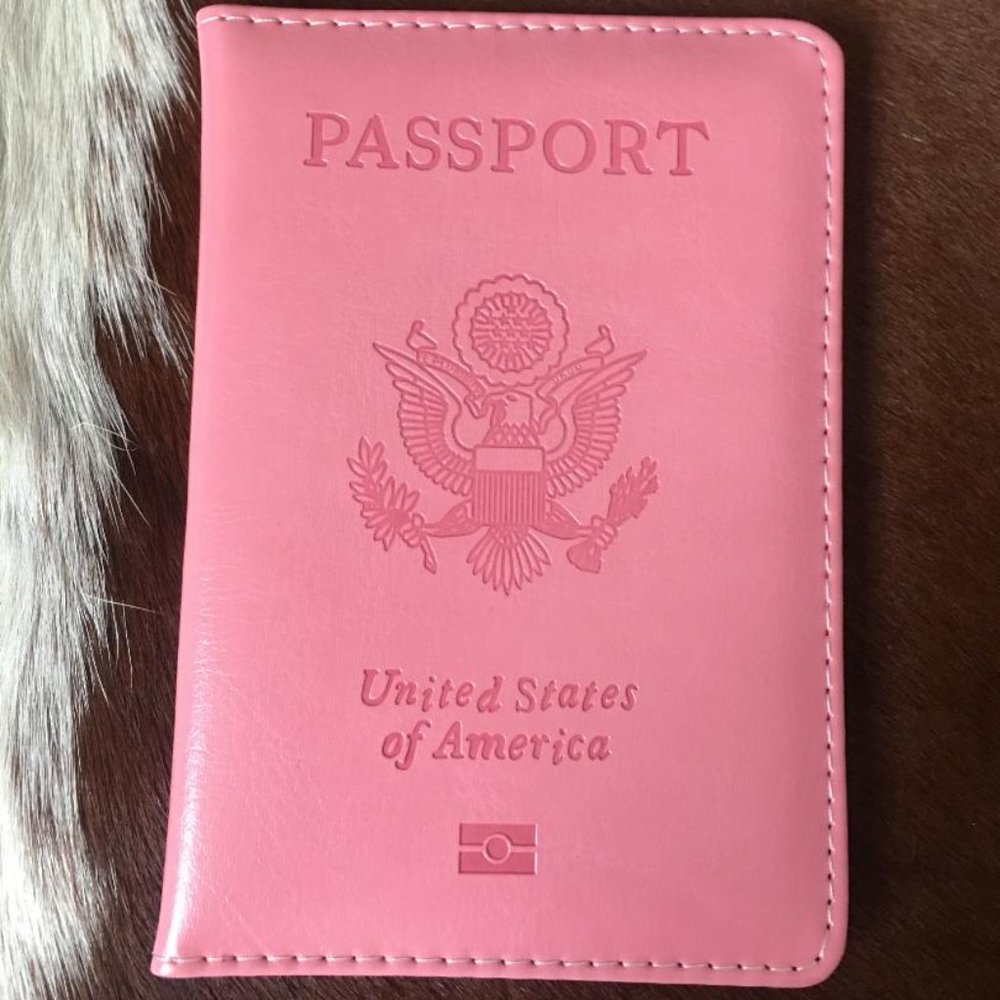 NEW US & PR PASSPORT COVER HOLDER TRAVEL CASE - LIGHT PINK